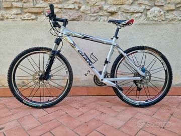 mtb Giant Mountain bike  