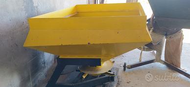 Spandiconcime idraulico