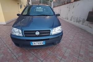 Fiat punto multi jet x neopatentati