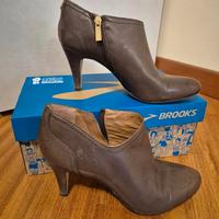 Stivaletti vince camuto