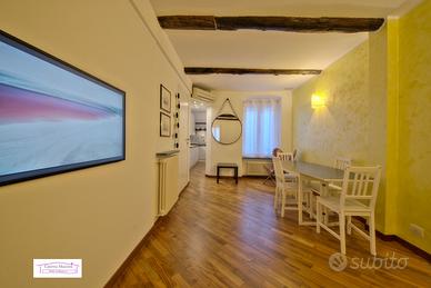 Casa vacanza in centro a Rapallo con posto auto