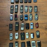 Stock cellulari vintage collezione