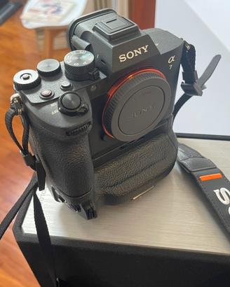 Sony Alpha 7V in garanzia con pochi scatti