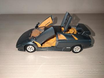 Lamborghini Diablo 1/24 Burago Burago Vintage