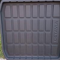 tappeto protezione baule Octavia IV station wagon 