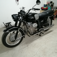 Moto guzzi V7 700 1969