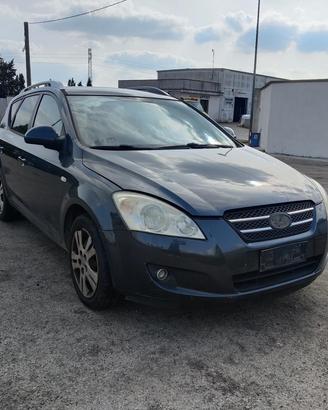 KIA CEE'D SW ED 1.6 CRDI 115 115CV -ricambi