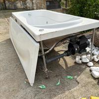 Vasca idromassaggio teuco