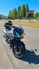 Moto Suzuki V-STROM DL 650 cc