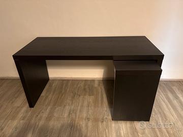 Scrivania Ikea MALM