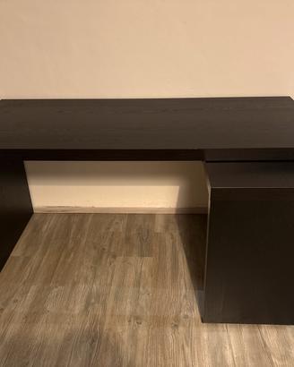 Scrivania Ikea MALM
