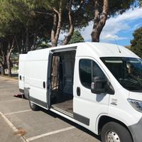 Traslochi e trasporti anche moto e scooter