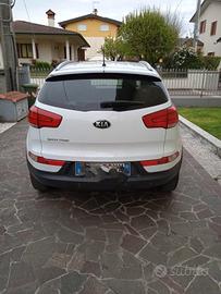 kia  sportage