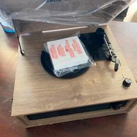 Giradischi Retrospiler con casse integrate