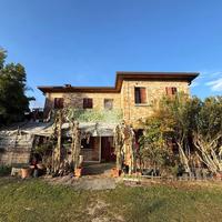 VILLA SINGOLA A PIOMBINO DESE