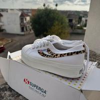 Superga da donna-taglia 36-bianche
