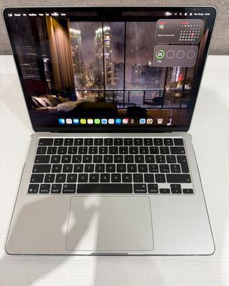 Portatile MacBook Air13” (2025) apple M4 -Argento