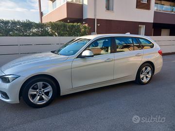 Bmw 318d Touring Business cambio automatico TUA a 