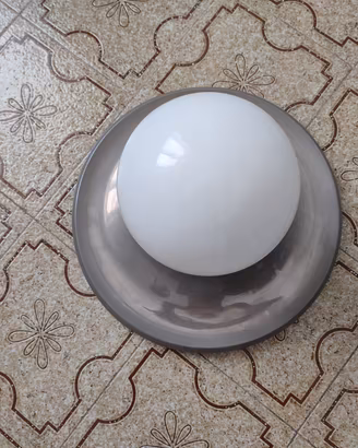 Light ball 3 Flos