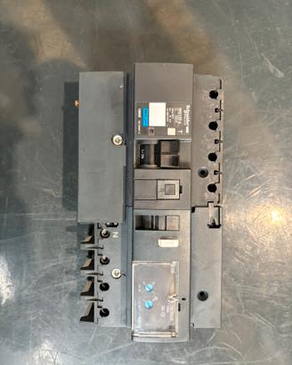 Magnetotermico differenziale schneider NG125 100A