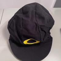 CAPPELLO SOTTOCASCO OAKLEY CADENCE ROAD CAP BLACK