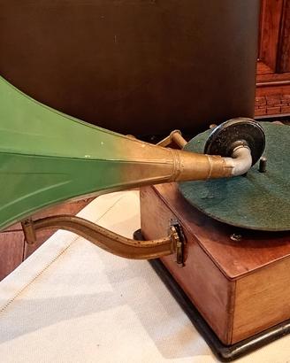 Grammofono antico originale