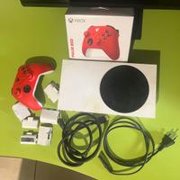 🚀 Xbox Series S + Controller Pulse Red + Kit Batt