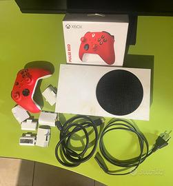 🚀 Xbox Series S + Controller Pulse Red + Kit Batt