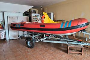 Gommone 4 metri carenato con carrello ELLEBI