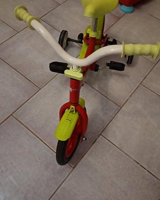 bicicletta con rotelle dai 18 mesi