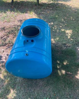 SERBATOIO ORIZZONTALE POLIETILENE BLU ~560 L