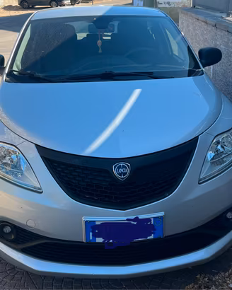 Lancia Y 2019 benzina e gpl