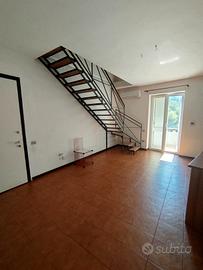 Due livelli indipendenti due bagni 