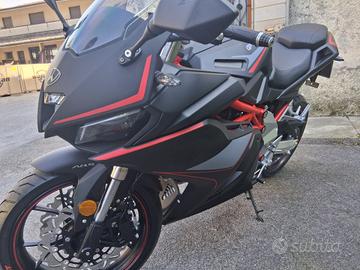 WOTTAN GP1 125cc BLACK MOT. A LIQUIDO