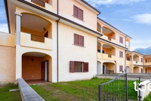 Appartamento al piano terra con giardino