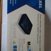 ROUTER ZyXEL P-660H-D1 ADSL2+4-port Gateway