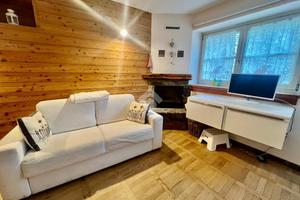 2 LOCALI A PONTE DI LEGNO