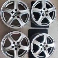 N6 cerchi in lega 15 pollici 5x100