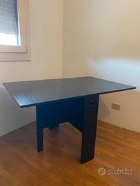 Tavolo legno richiudibile colore nero