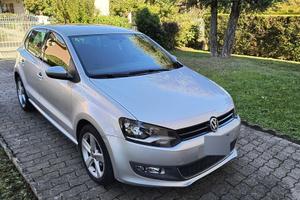 Polo 1.6 TDI 90cv  DSG 5P Highlinline
