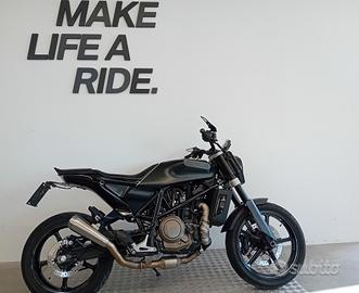 HUSQVARNA SVARTPILEN 701 - 2020