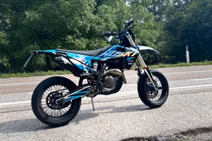 Motard 450 fc