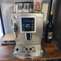 Macchina da caffè DeLonghi Ecam 23.210B