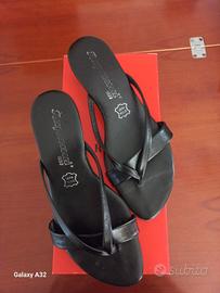 Sandali infradito donna neri