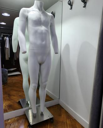 Manichino Ghost Uomo GHM per Foto E-commerce Profe