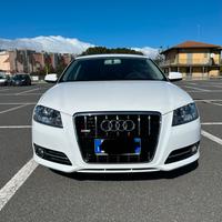 Audi A 3 S line 1.6 Diesel 105 Cavalli