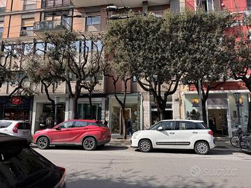 Negozio Bari [Cod. rif 3304811ACG]