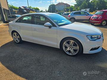 Audi A3 Sedan 1.6 TDI Ambition