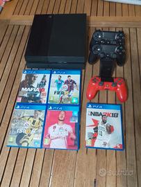 PlayStation 4 500GB + 3 controller + 5 giochi