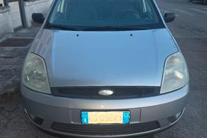 Ford Fiesta 1,4 tdi a Brindisi 